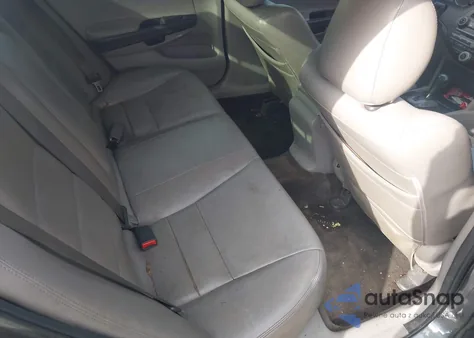 2010 Honda Accord 2.4 Lx из США, поврежденный, VIN 1HGCP2F39AA035803